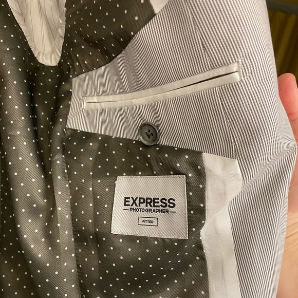 Men’s Express Slim Fit Suit - Picture 7 of 14